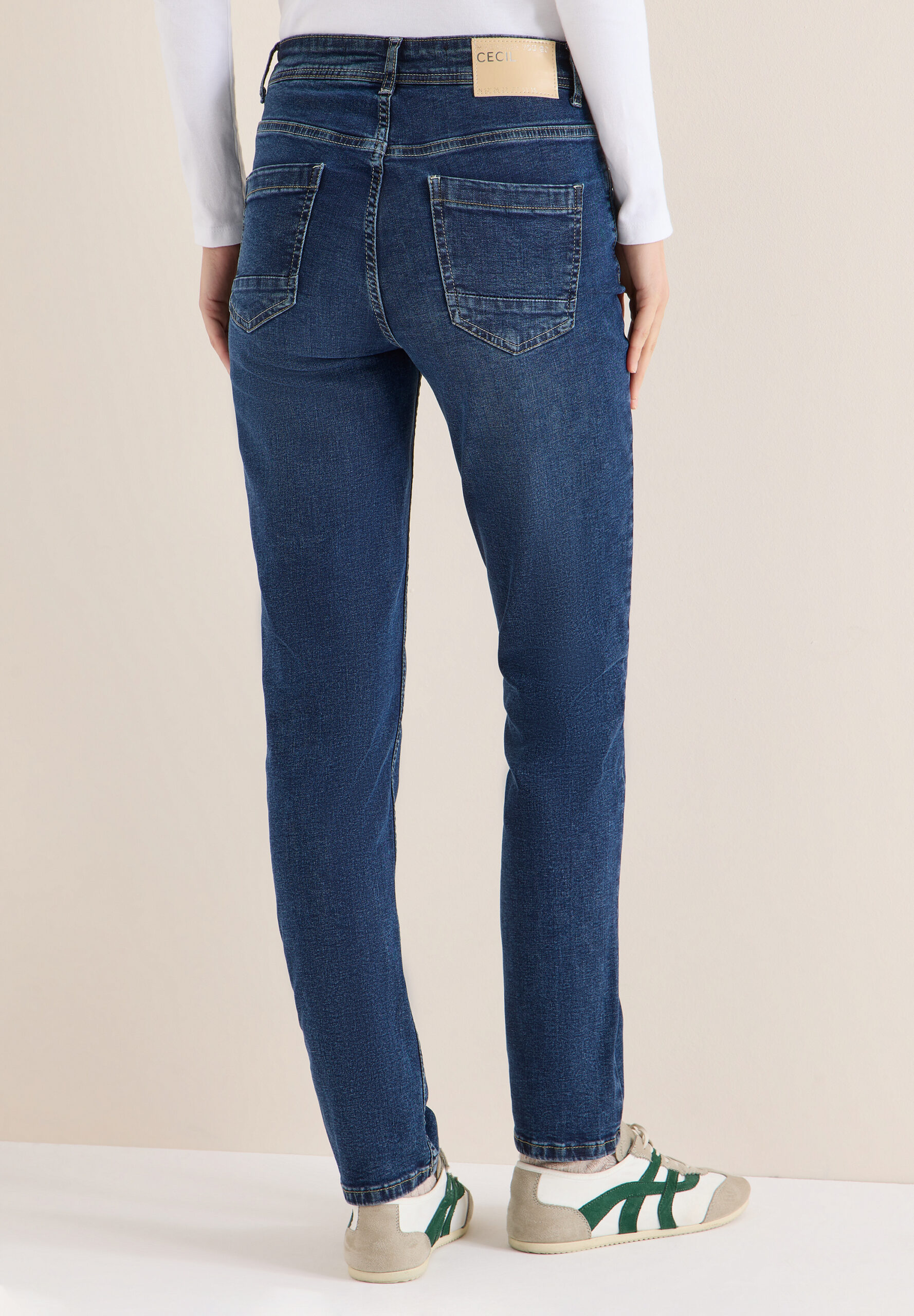 Jeans im Slim Fit – Bild 2