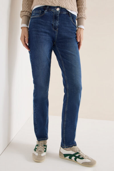Jeans im Slim Fit