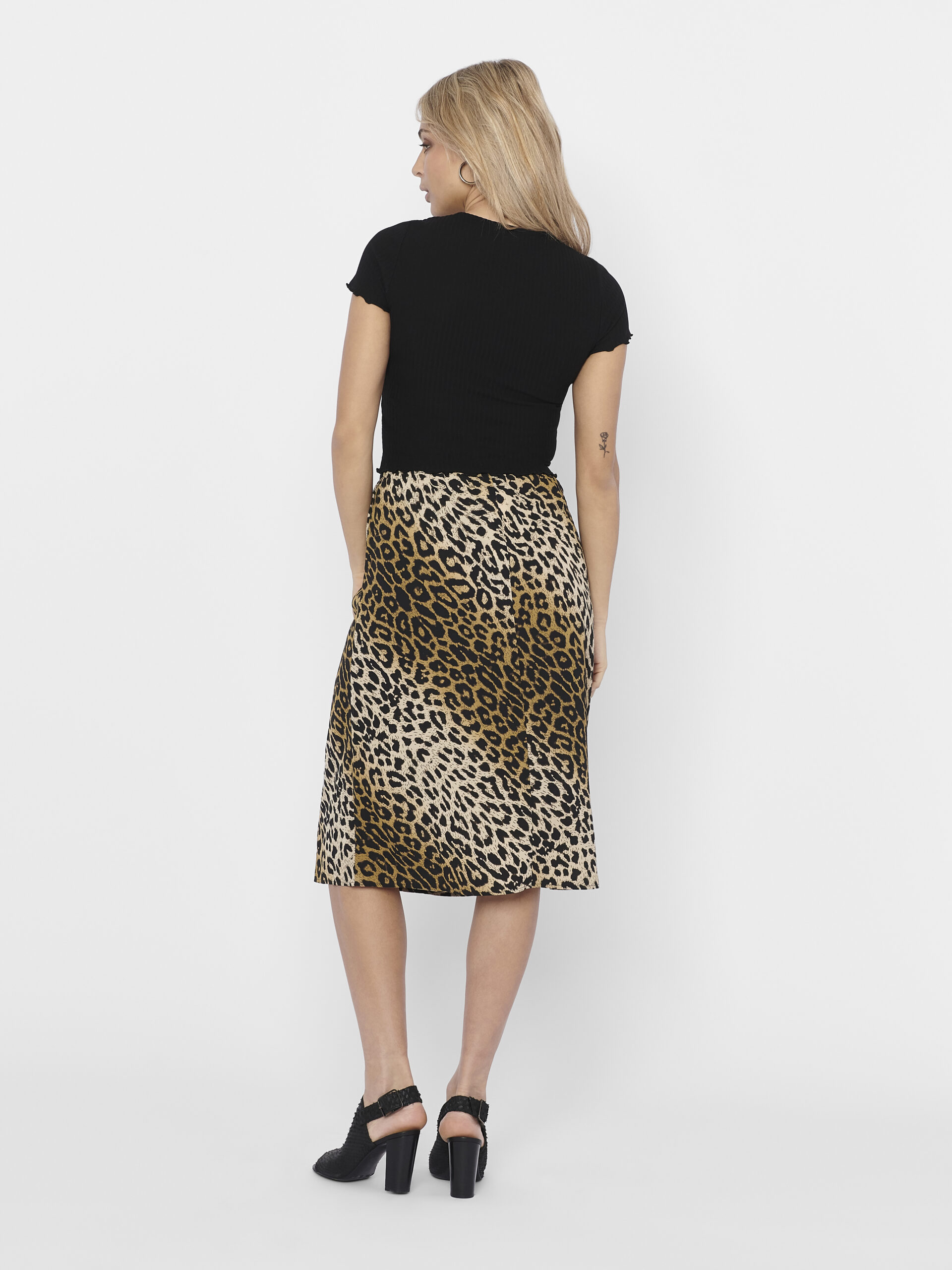 ONLEMMA S/S SHORT TOP NOOS JRS – Bild 4