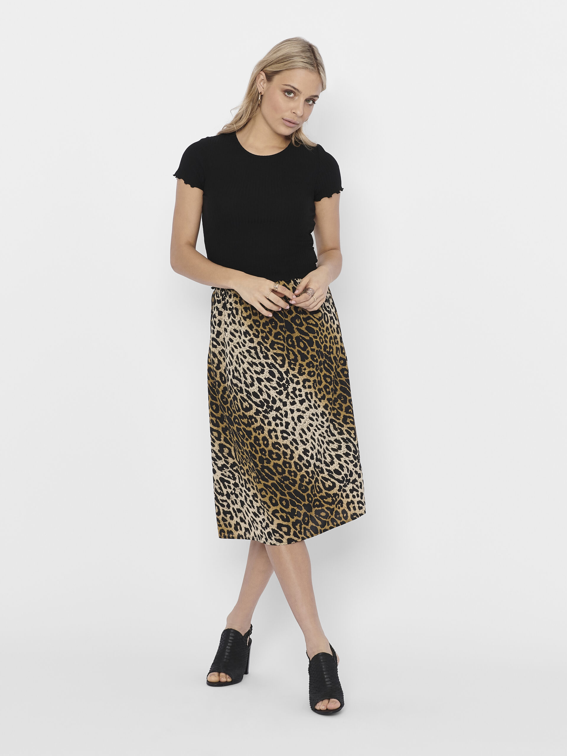 ONLEMMA S/S SHORT TOP NOOS JRS – Bild 5