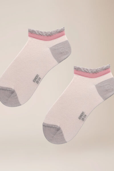 ELEGANT ESSENTIAL