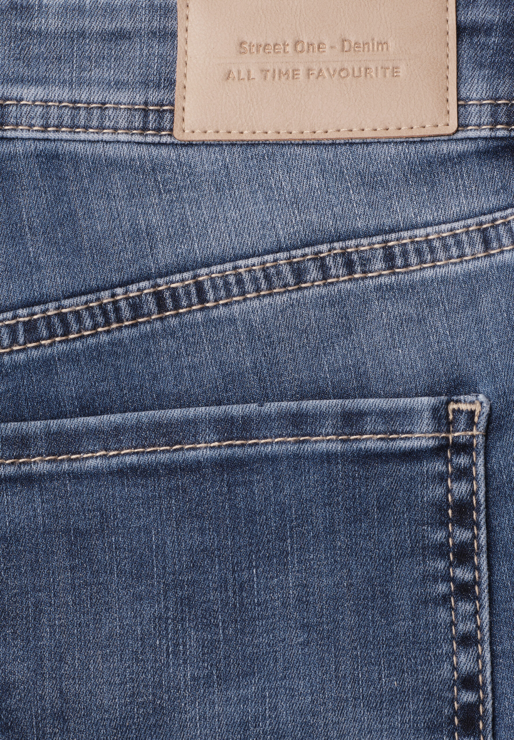 7/8 Slim Leg Jeans im Casual Fit – Bild 2