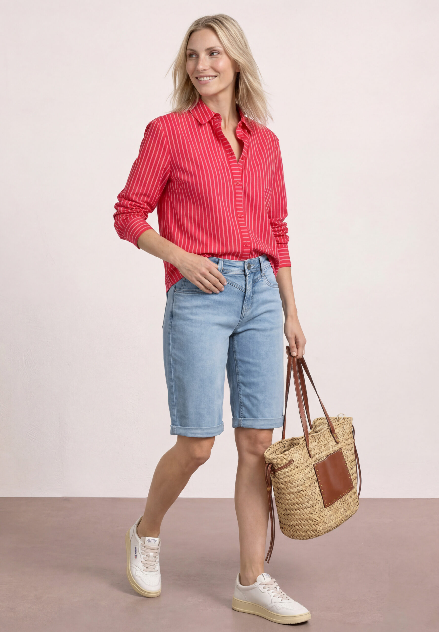 Slim Leg Bermuda mit Turn-Up-Detail – Bild 5