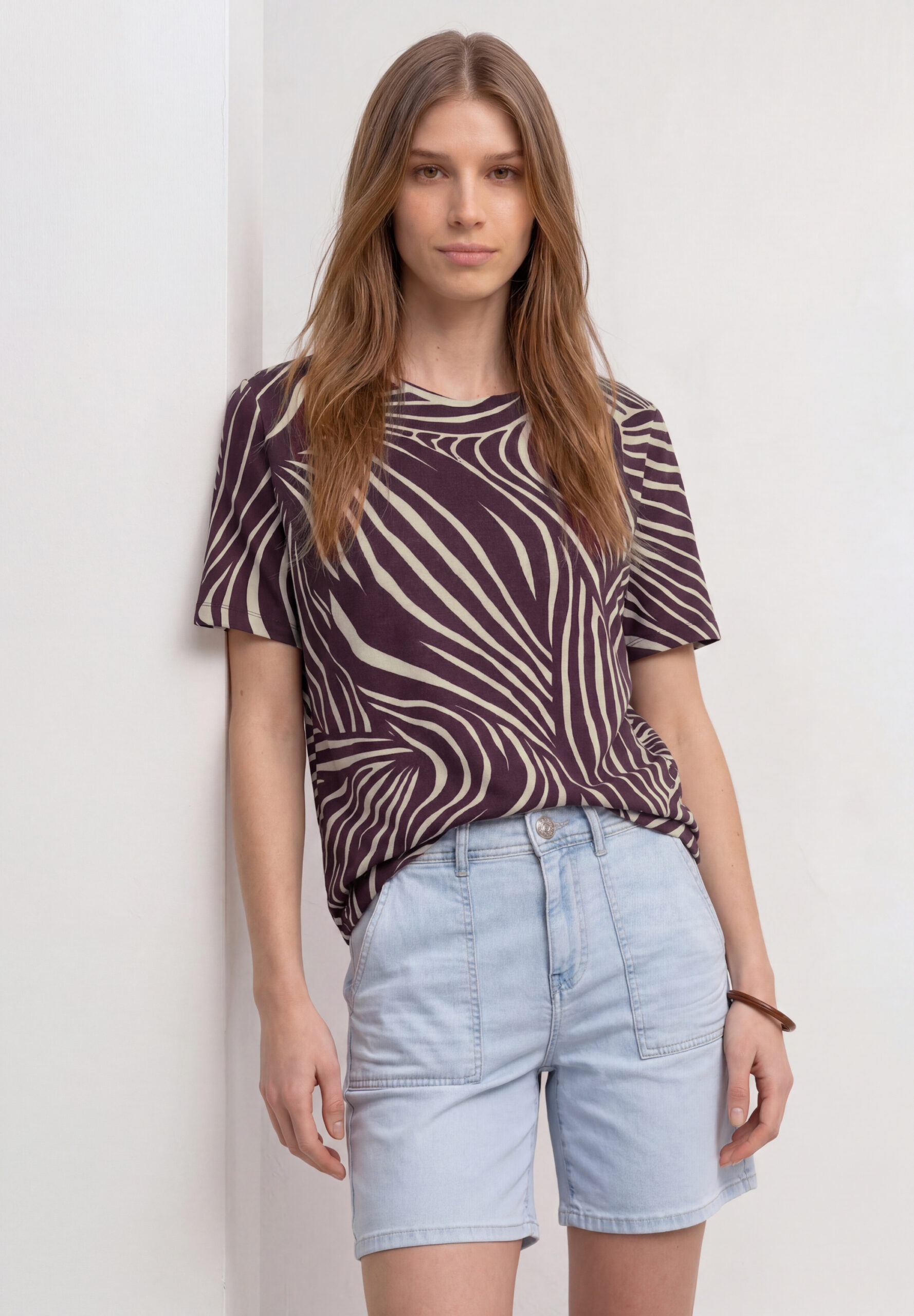 Kurzarm Shirt mit Rundhals und Print – Bild 2