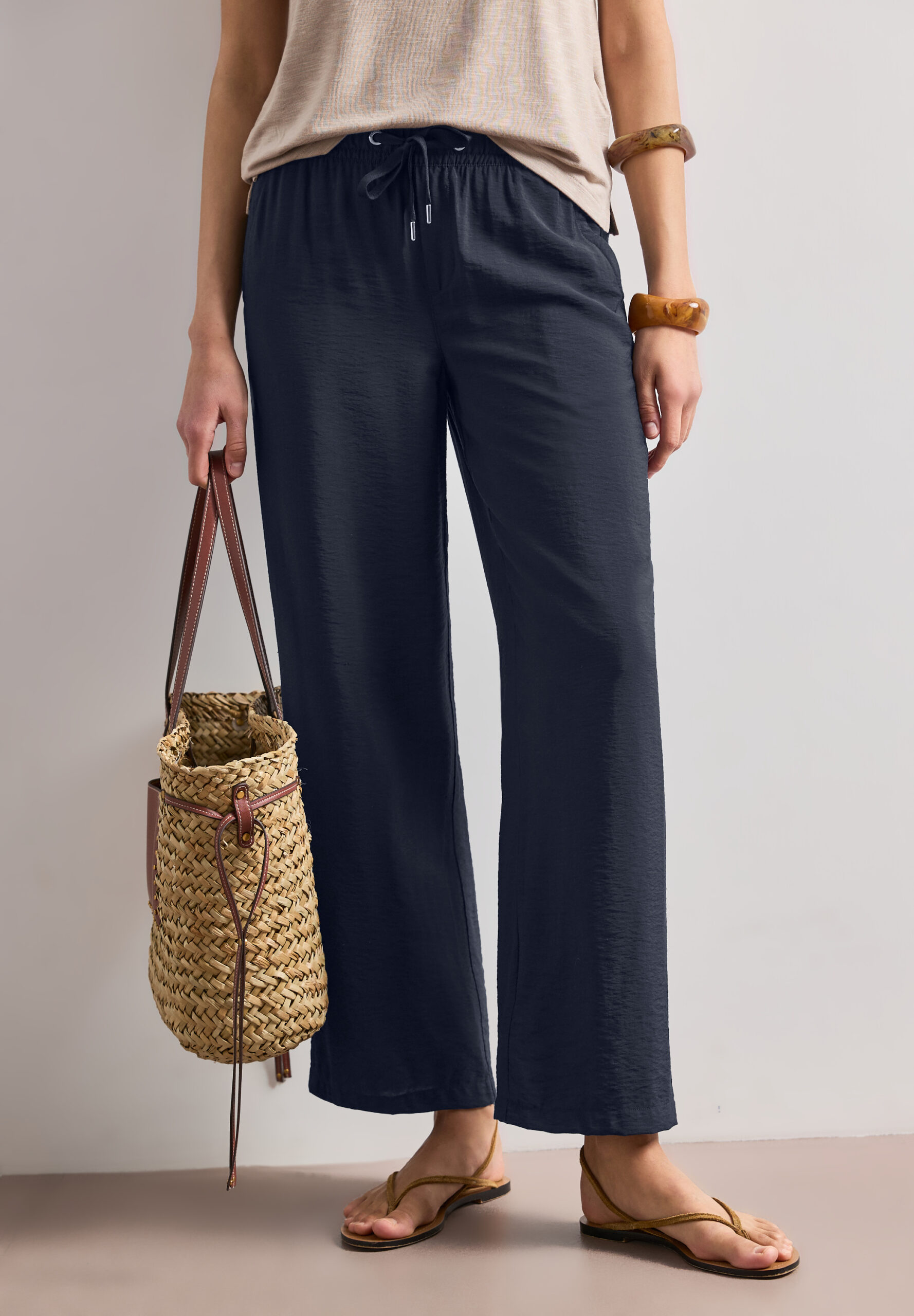 High Waist Wide Leg Hose im Loose Fit – Bild 2