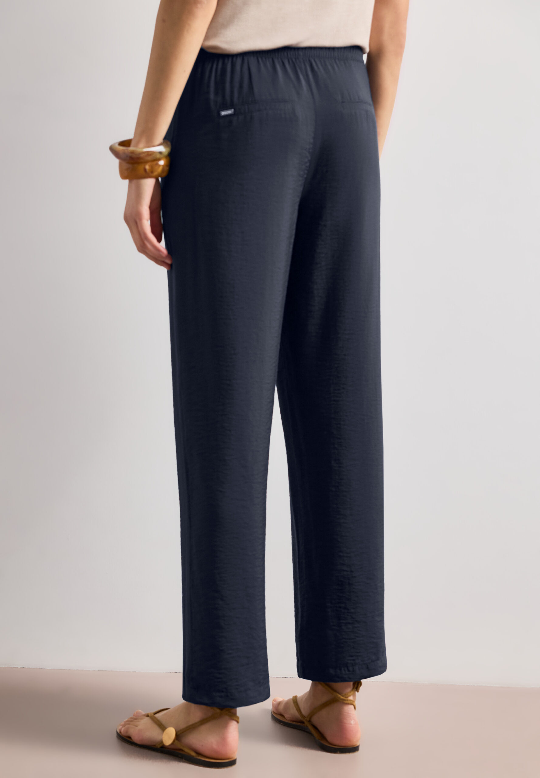 High Waist Wide Leg Hose im Loose Fit – Bild 3