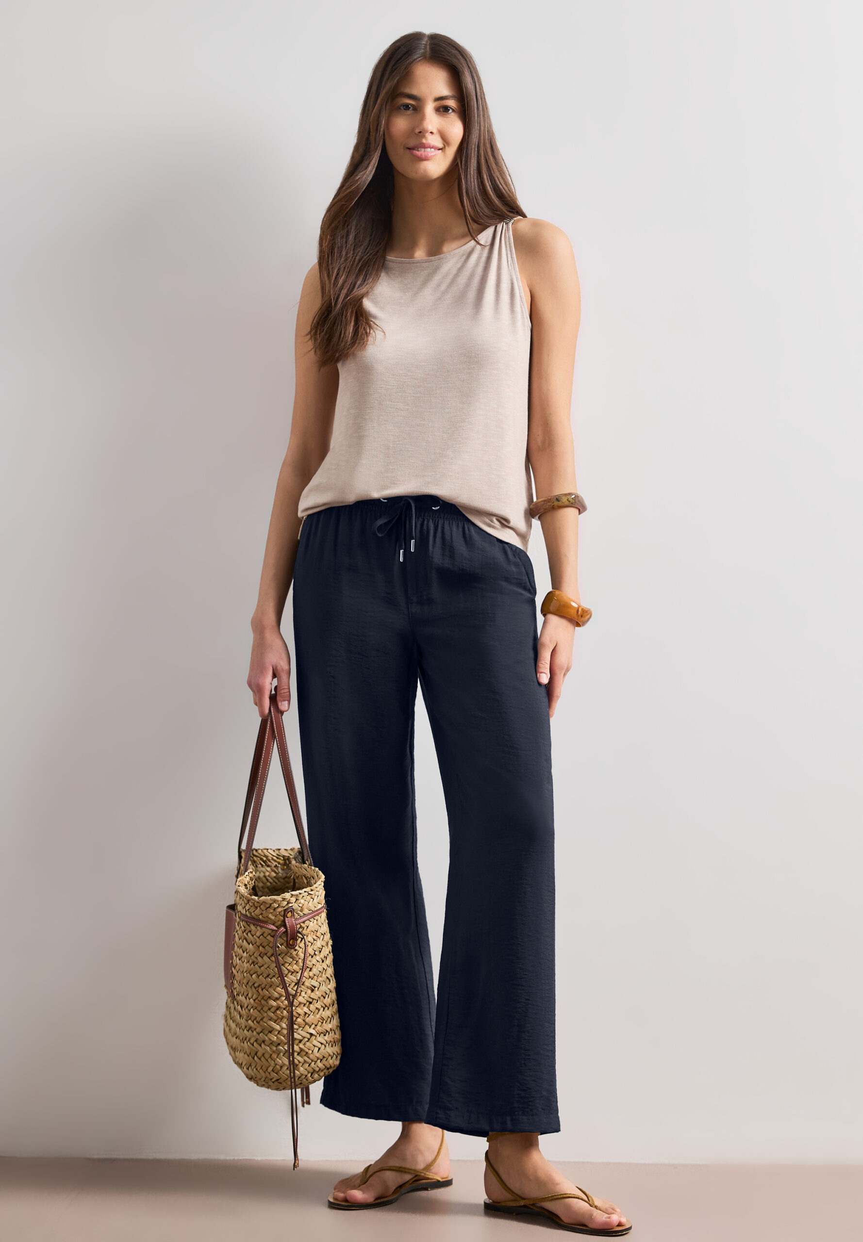 High Waist Wide Leg Hose im Loose Fit – Bild 4