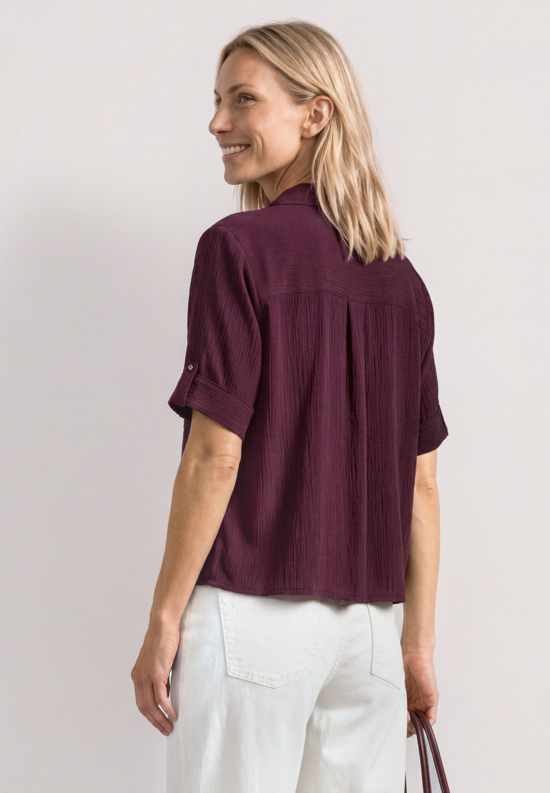 Kurzarm Hemdbluse mit Turn-Up-Details – Bild 3
