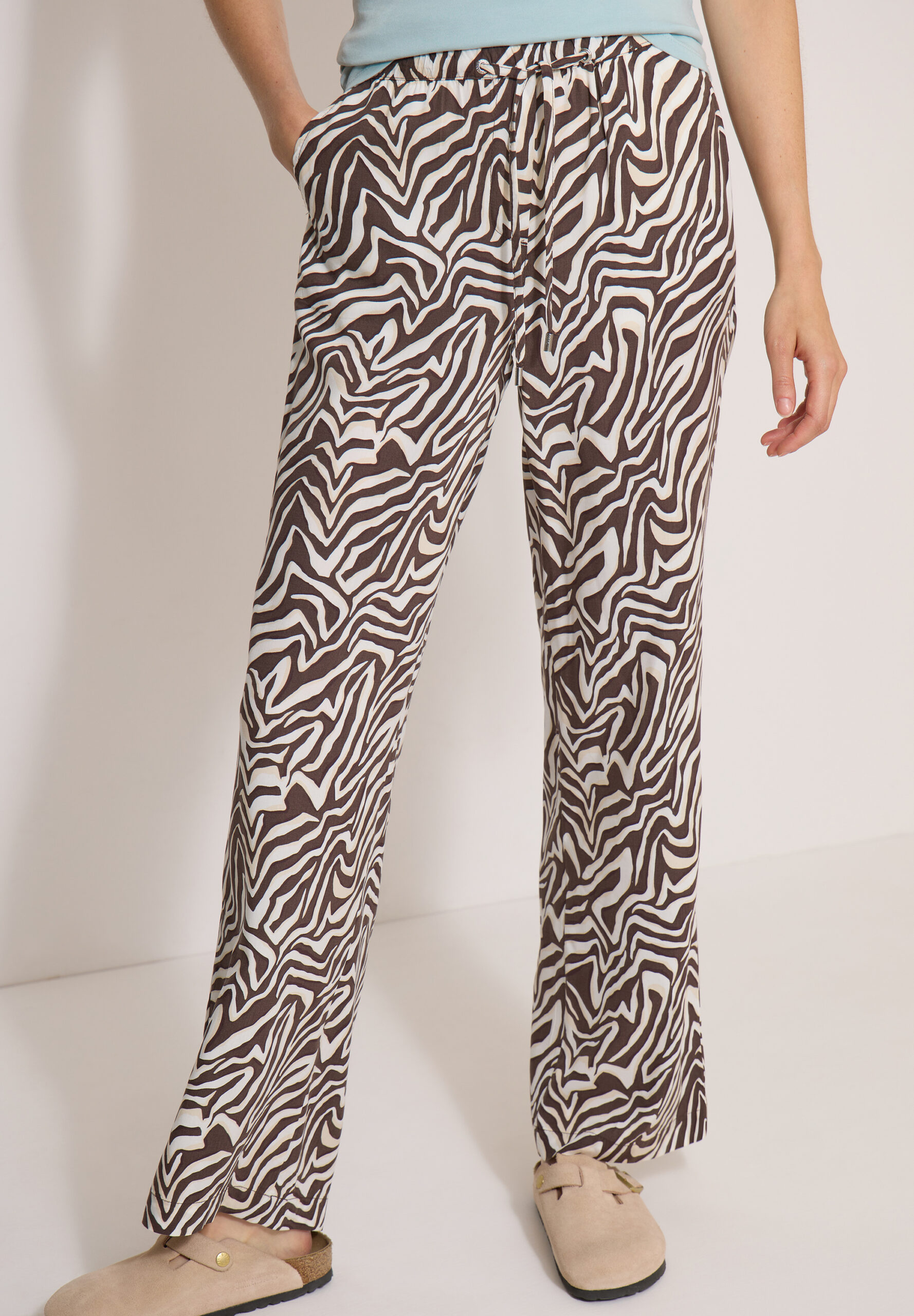 Straight Leg Hose mit Zebraprint – Bild 2